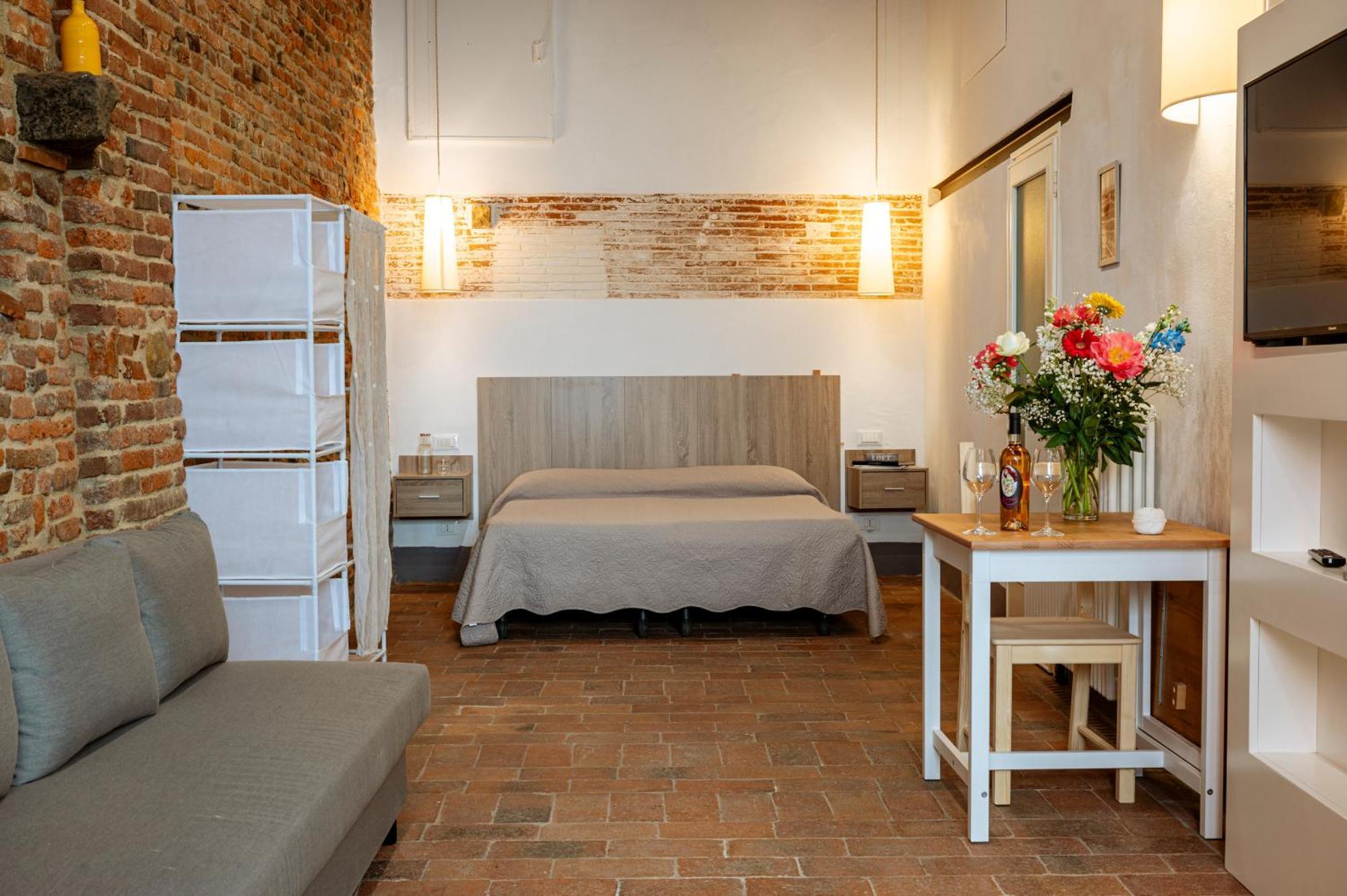Antica Casa Dei Rassicurati Bed & Breakfast Montecarlo Exterior foto