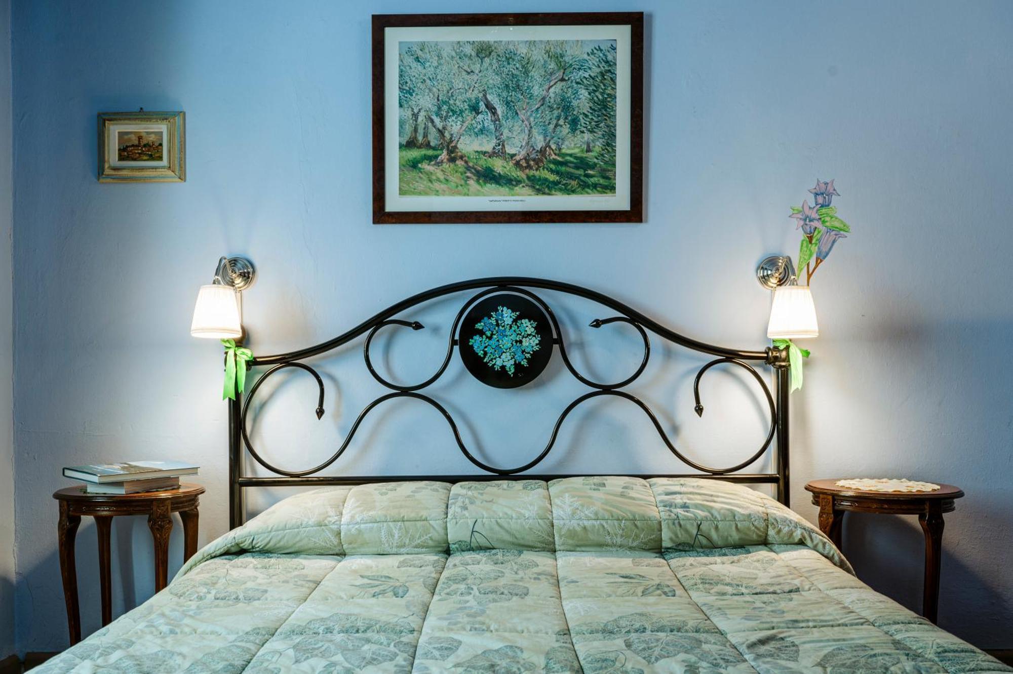 Antica Casa Dei Rassicurati Bed & Breakfast Montecarlo Exterior foto